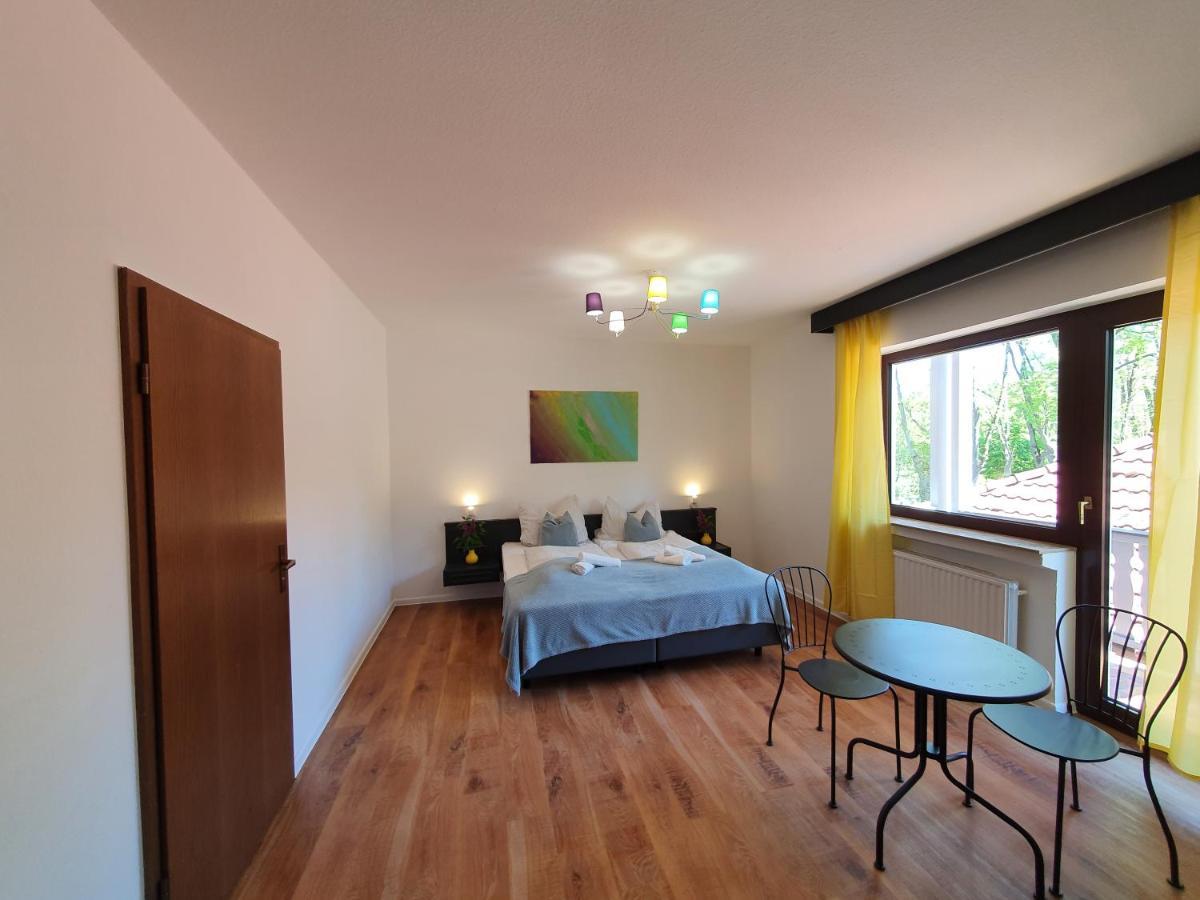 Garni Hotel Biebertal Am Milseburgradweg Hofbieber Екстериор снимка